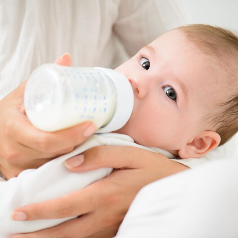Newborn Formula Feeding Mechanics